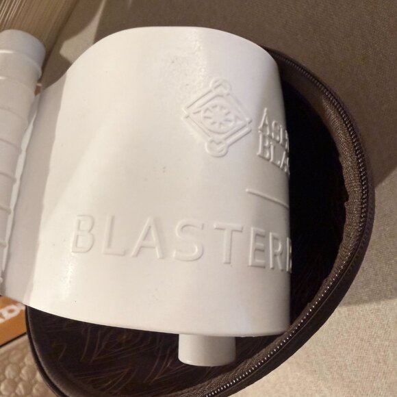 NWT Ashley Black BlasterBand FasciaBlaster | 36 Claws Deep Tissue Tool - Picture 7 of 10